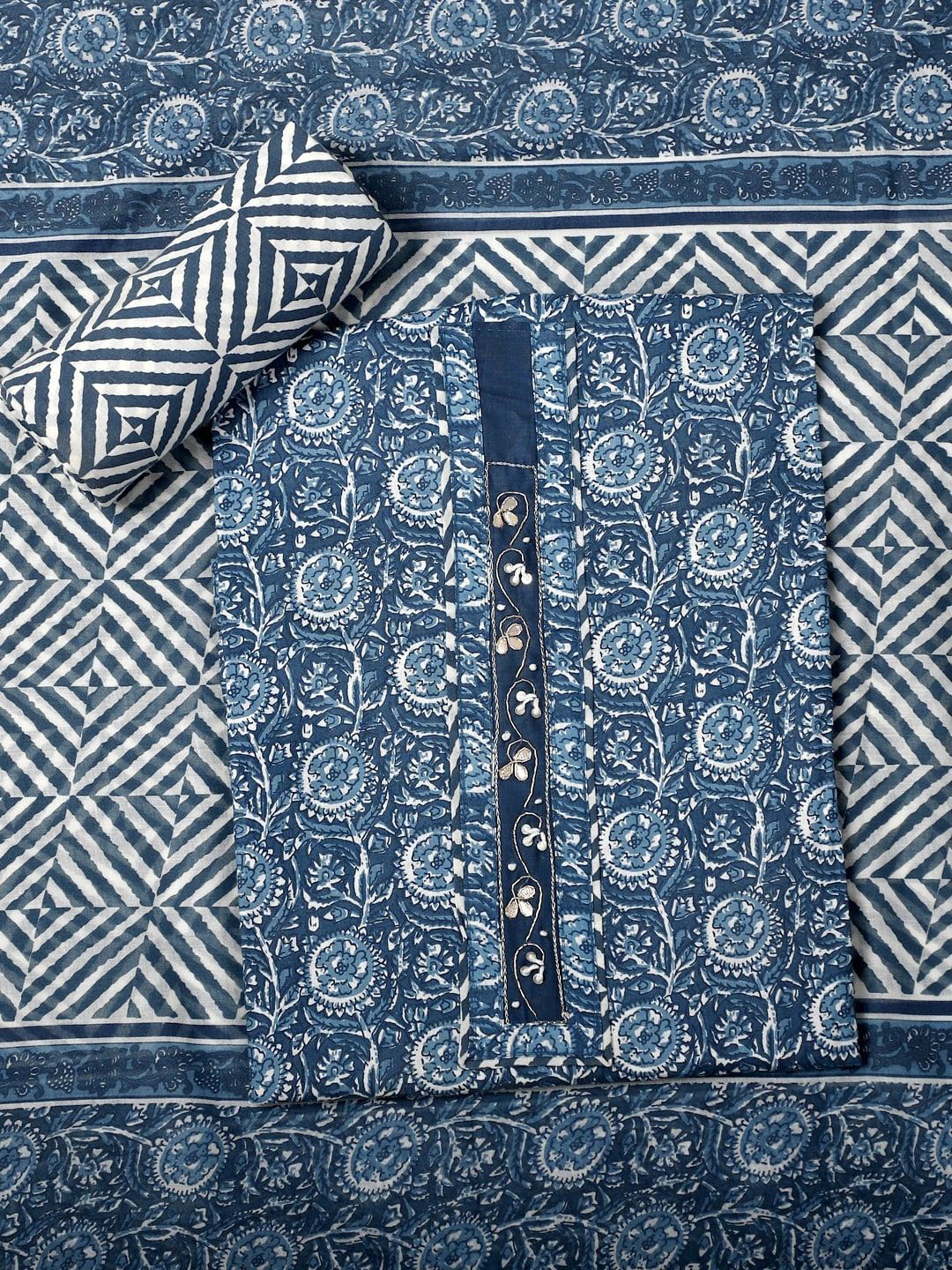 

SALWAR STUDIO Printed Pure Cotton Unstitched Dress Material, Blue