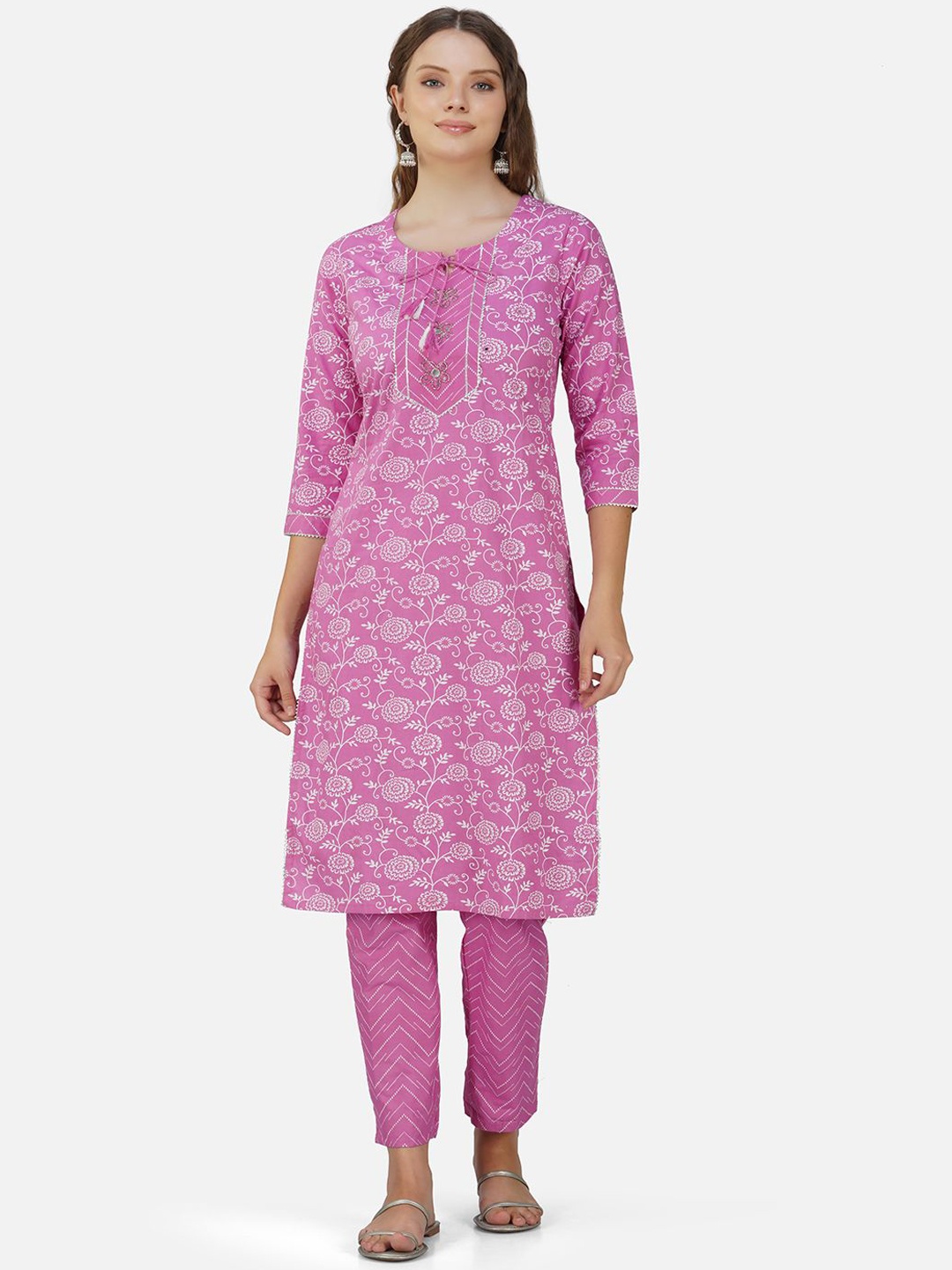 

Charitra Women Floral Printed Regular Beads and Stones Kurta with Trousers, Pink