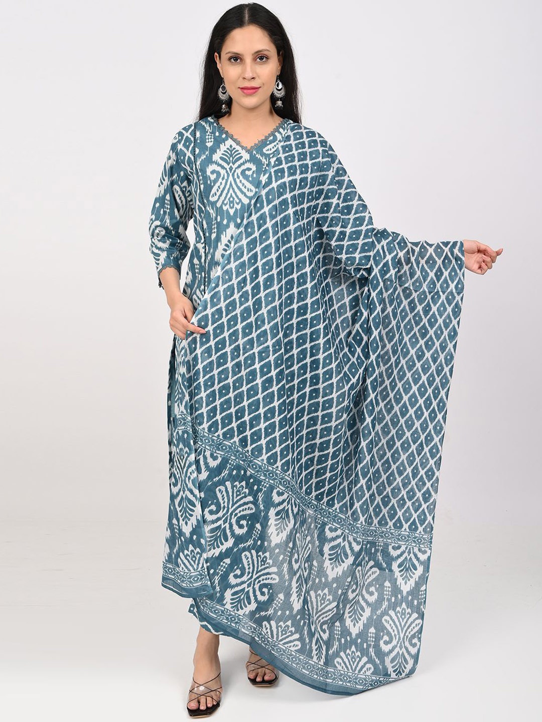 

GLORY & I Women Regular Thread Work Pure Cotton Kurta with Trousers & With Dupatta, Teal