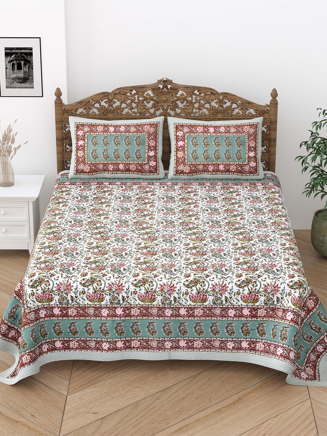 

Gulaab Jaipur Maroon & White Ethnic Motifs 400 TC King Bedsheet with 2 Pillow Covers