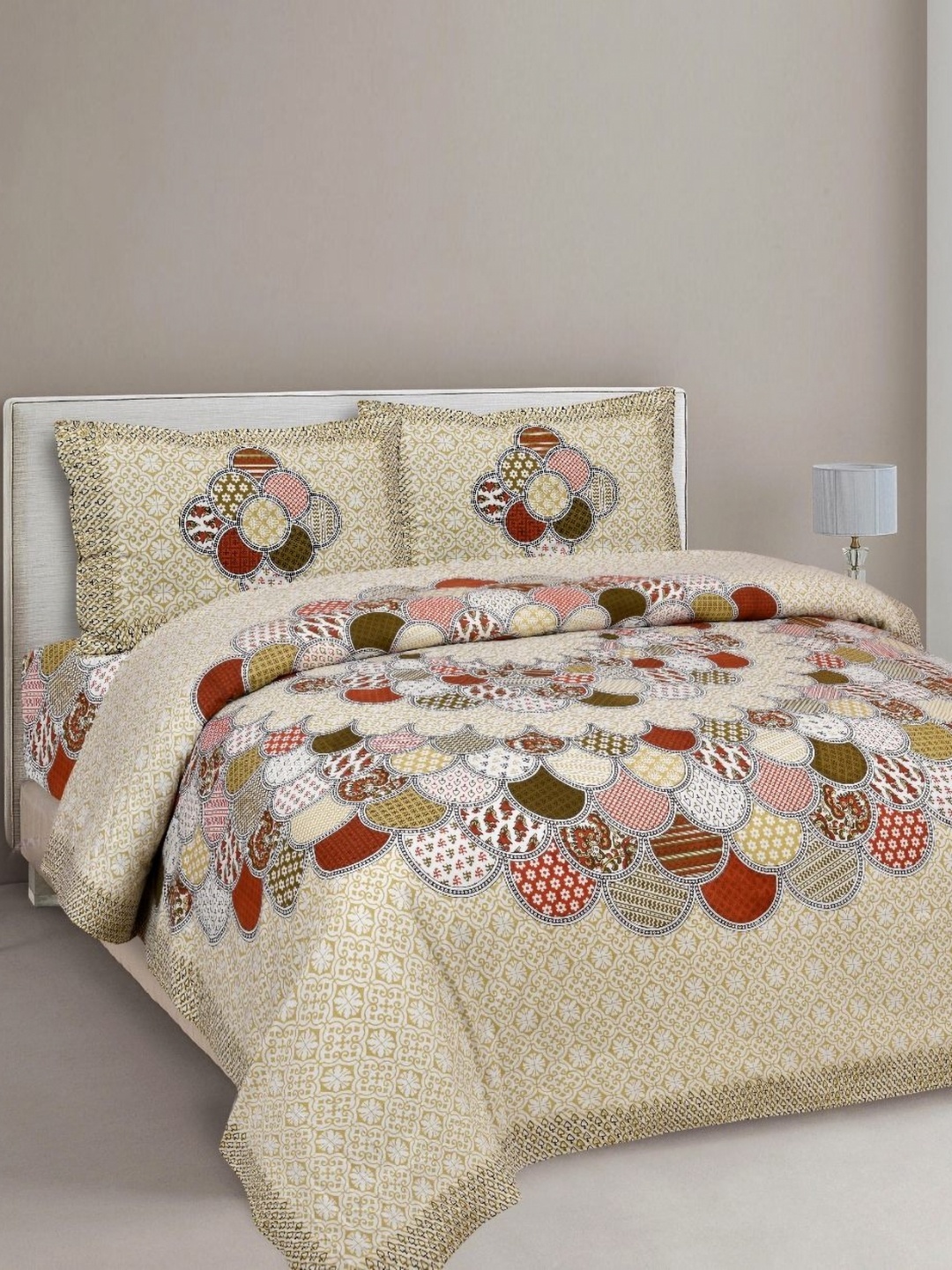 

BharatLinen Yellow & Red Ethnic Motifs 210 TC King Bedsheet with 2 Pillow Covers
