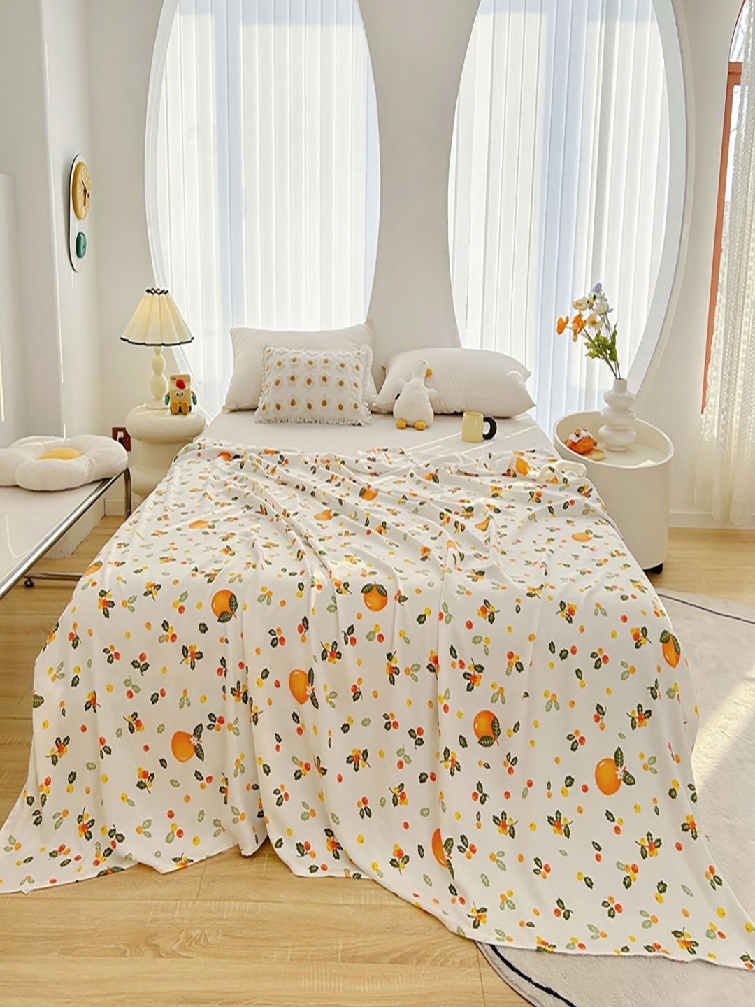 

JC HOME White & Orange Geometric Mild Winter 300 GSM Double Bed Blanket