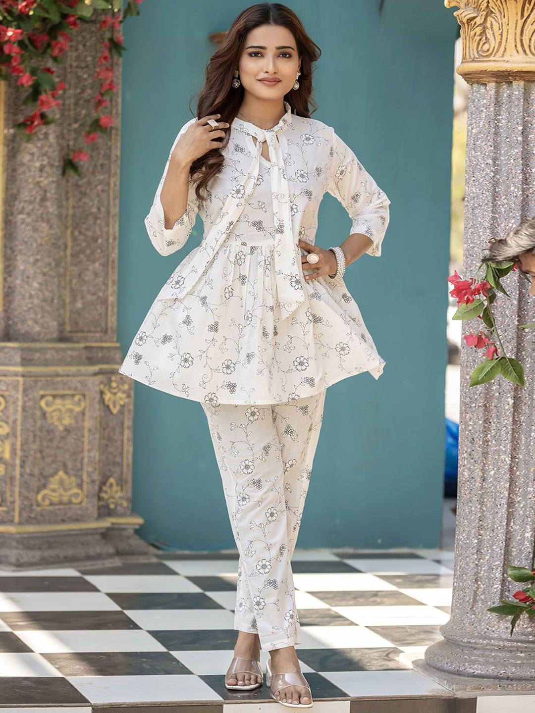 

WEAVLLITE Printed Tunic With Trouser Co-Ords, White