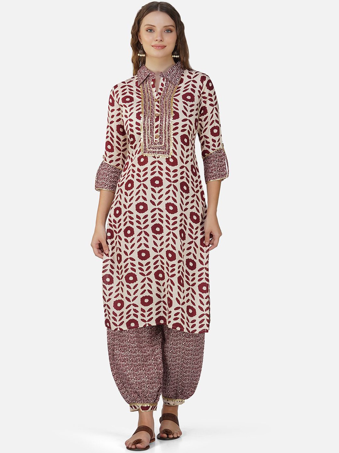 

Charitra Women Floral Printed Regular Kurta with Sharara, Mauve