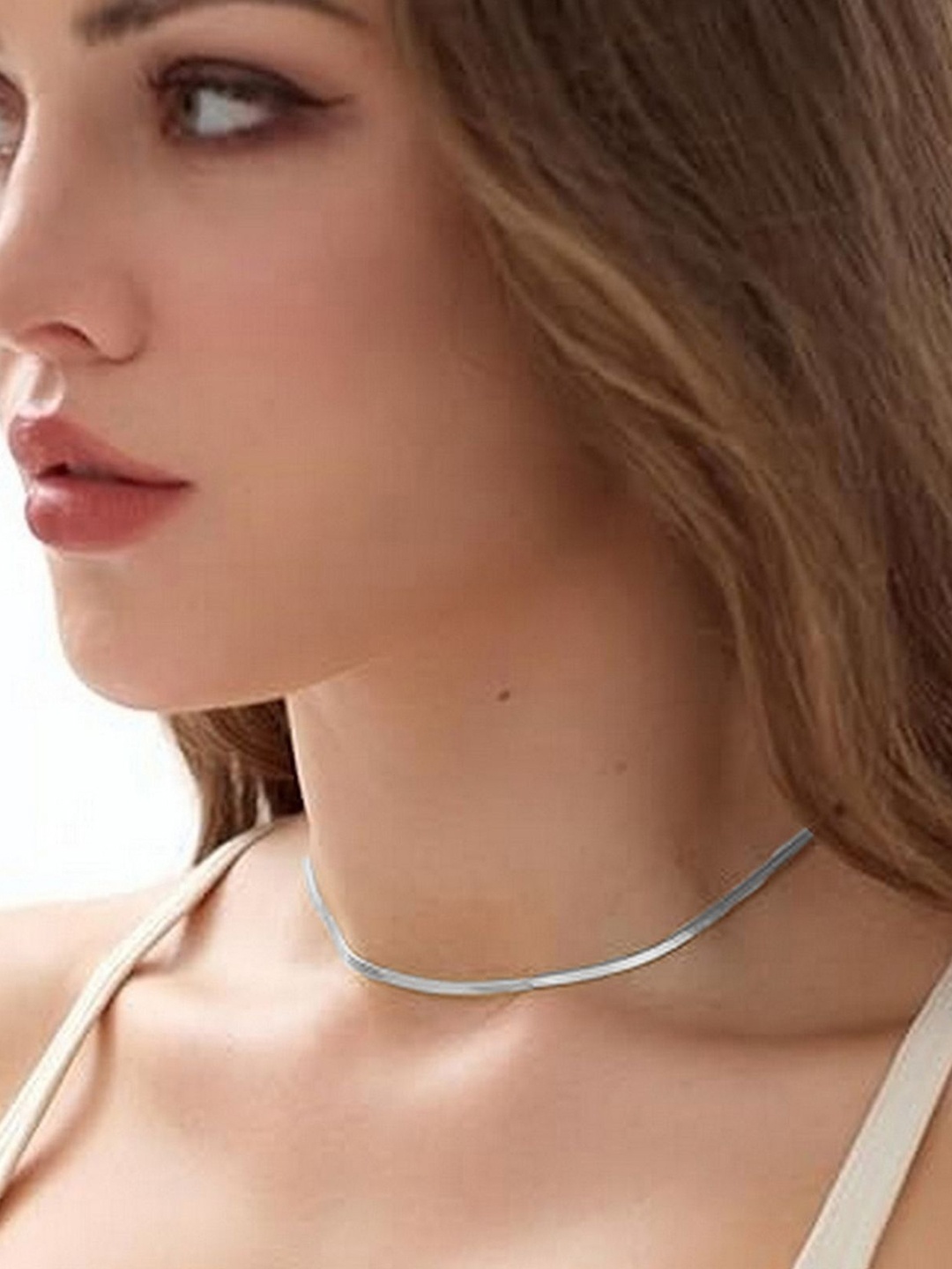

VAMA Silver-Plated Choker Chain