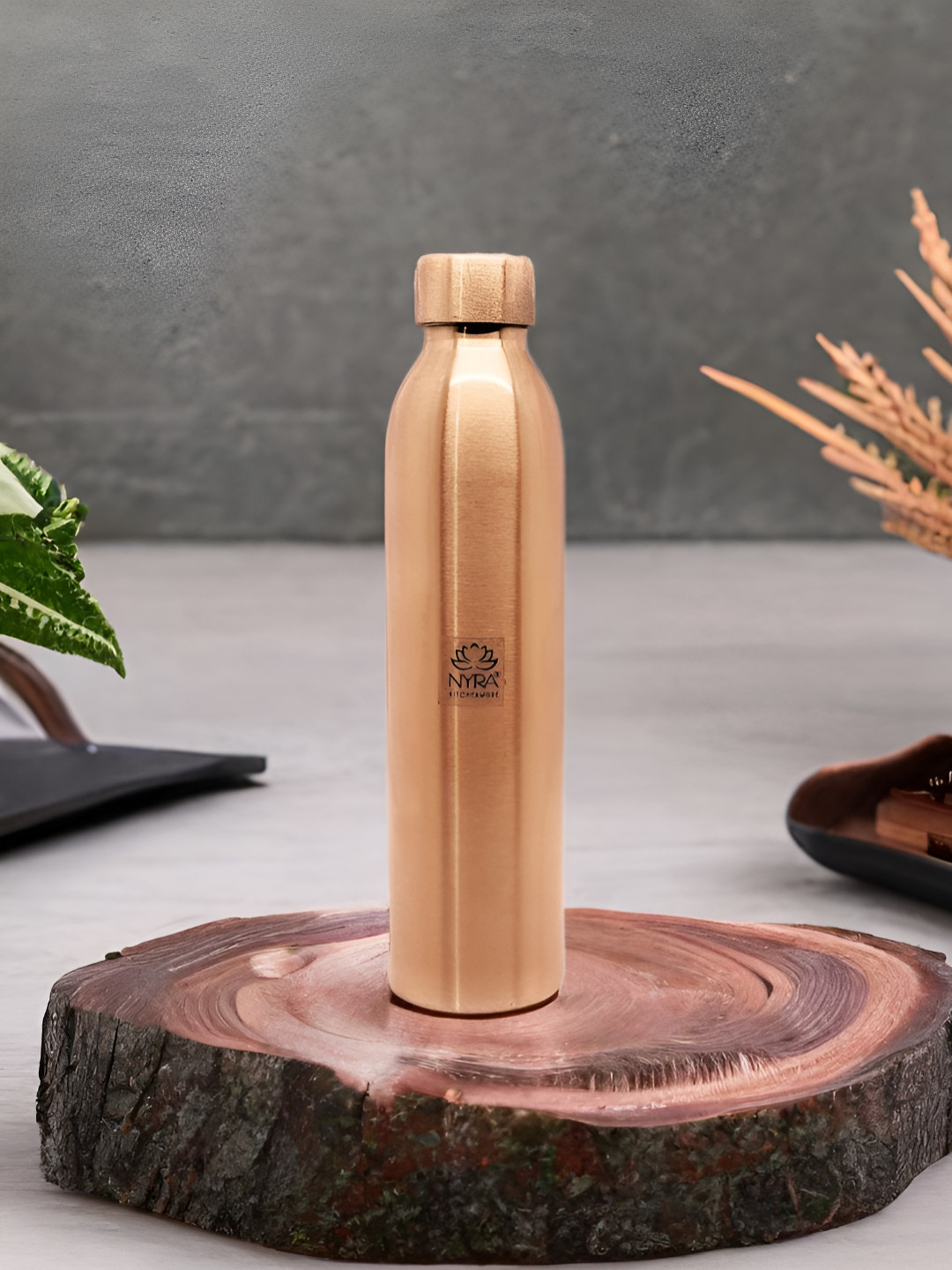 

Nyra Kitchenware Copper-Toned & Black Single Copper Printed Double Wall Vacuum Water Bottle