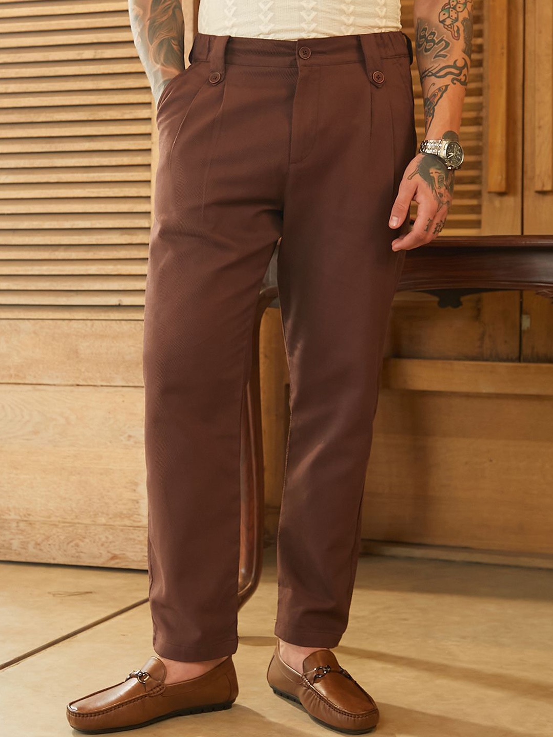 

Campus Sutra Men Comfort Trousers, Brown