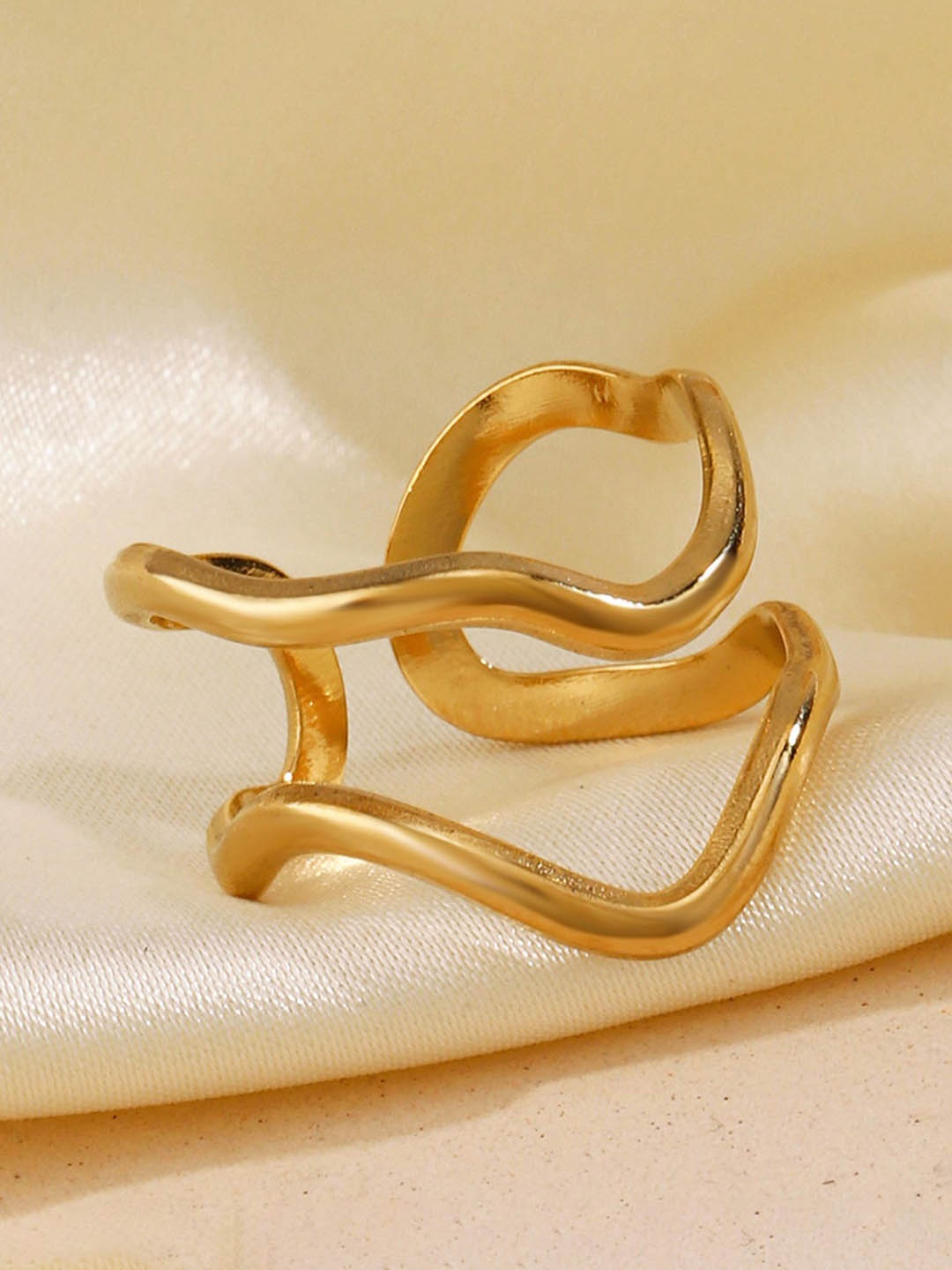 

LULU & SKY Gold-Plated Abstract Adjustable Finger Ring