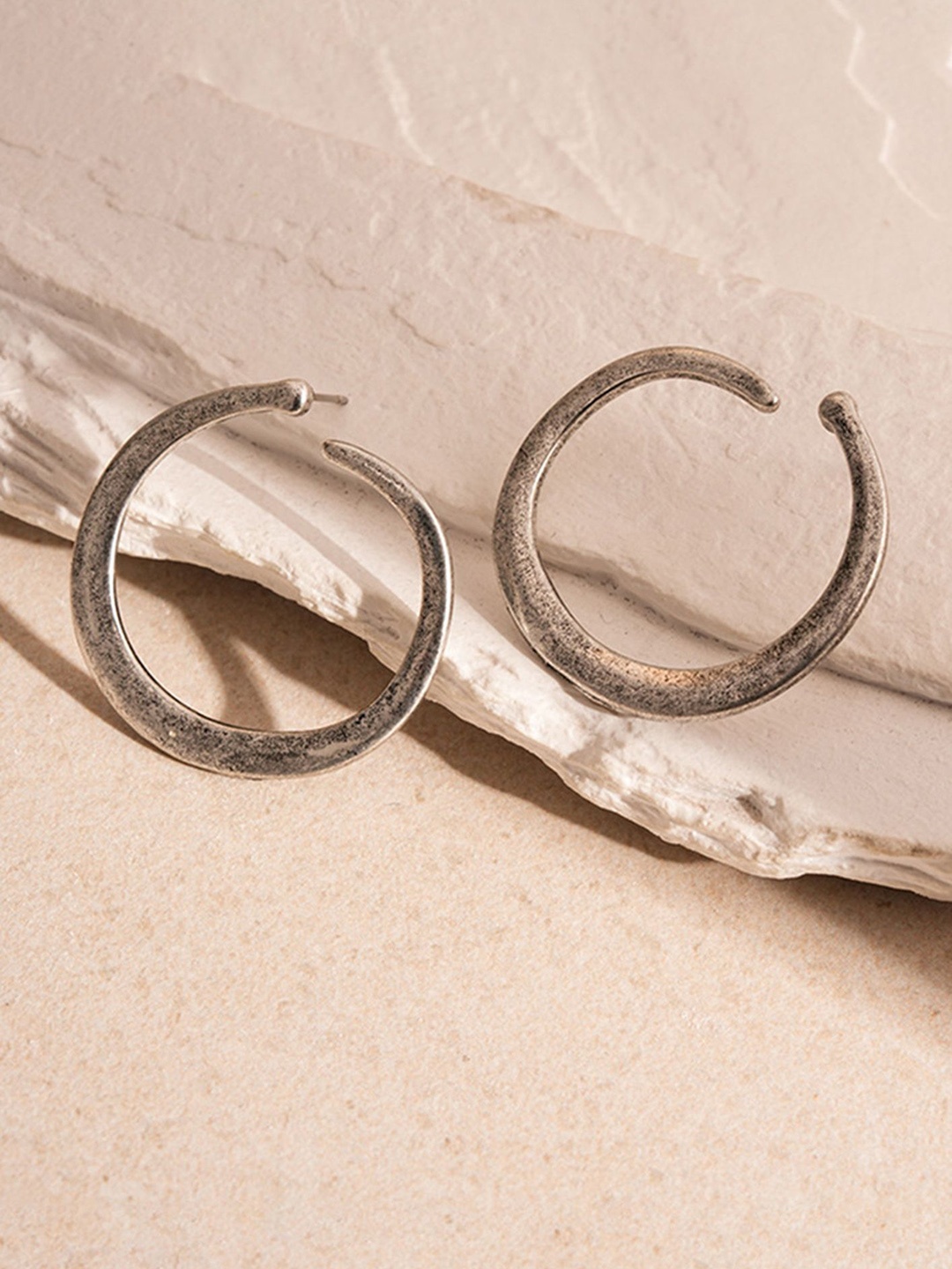 

LULU & SKY Contemporary Hoop Earrings, Silver