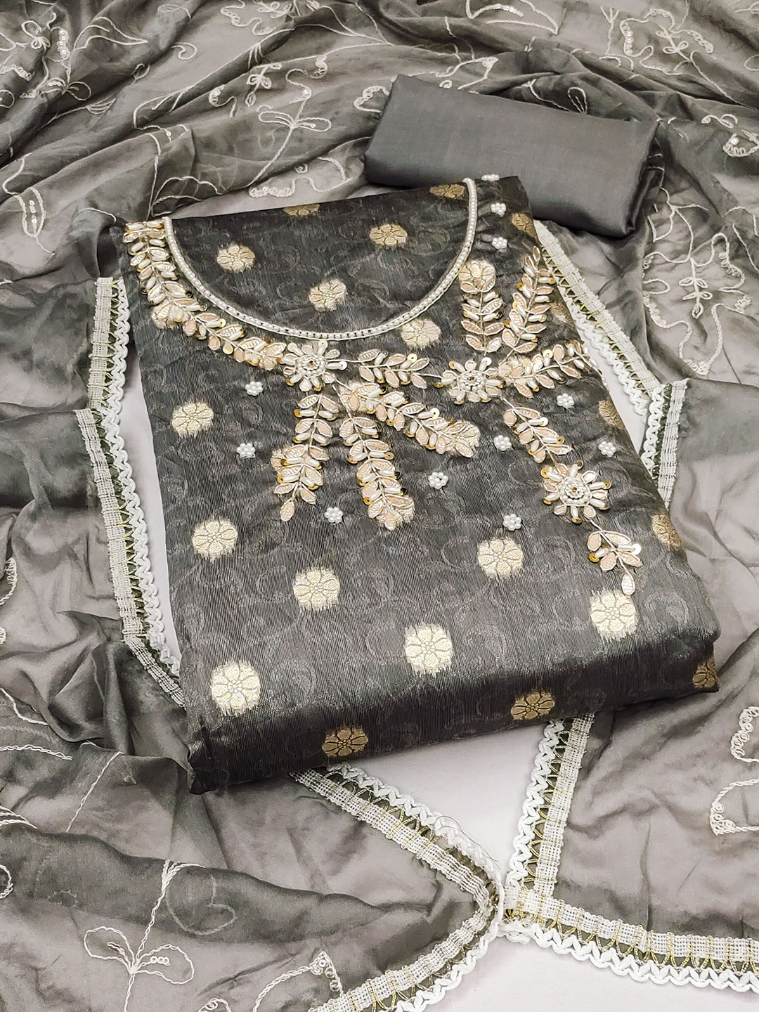 

SHADOW & SAINING Semi-Stitched Dress Material, Grey