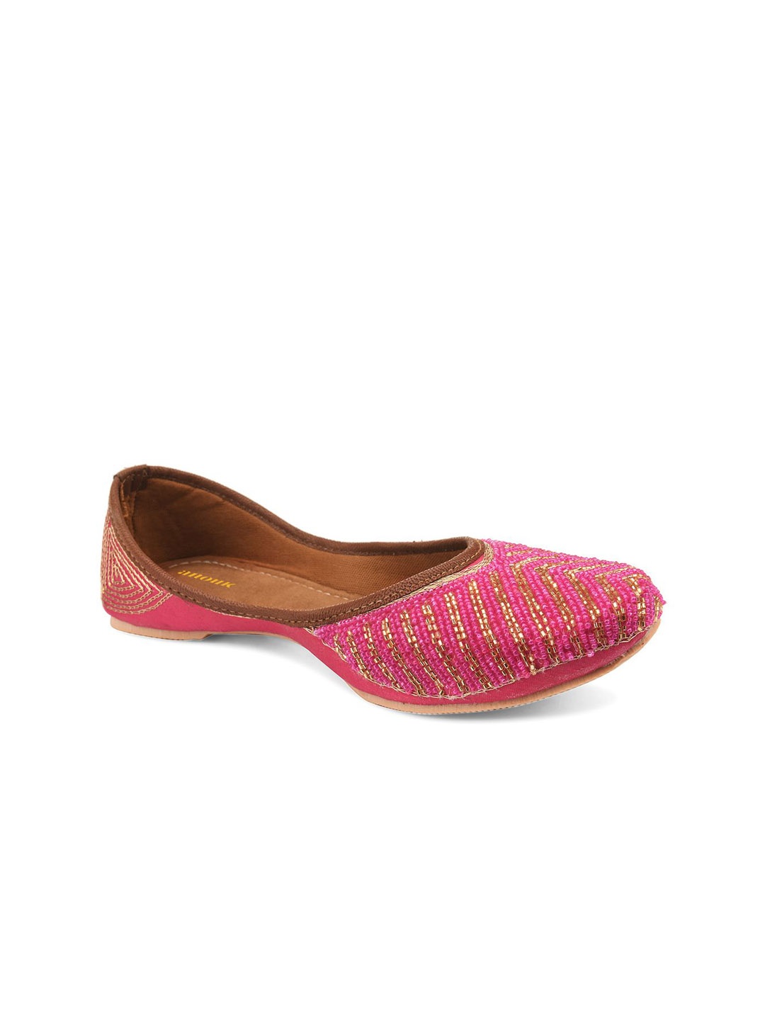 

Anouk Women Embellished Ethnic Mojaris Flats, Pink