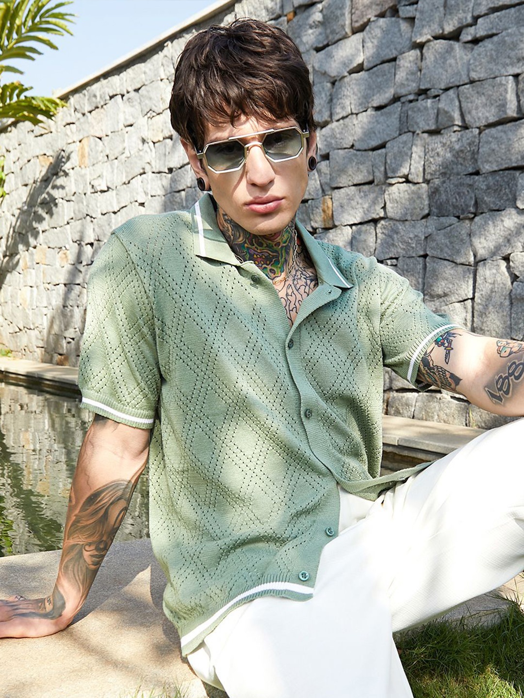 

Campus Sutra Men Classic Opaque Casual Shirt, Green