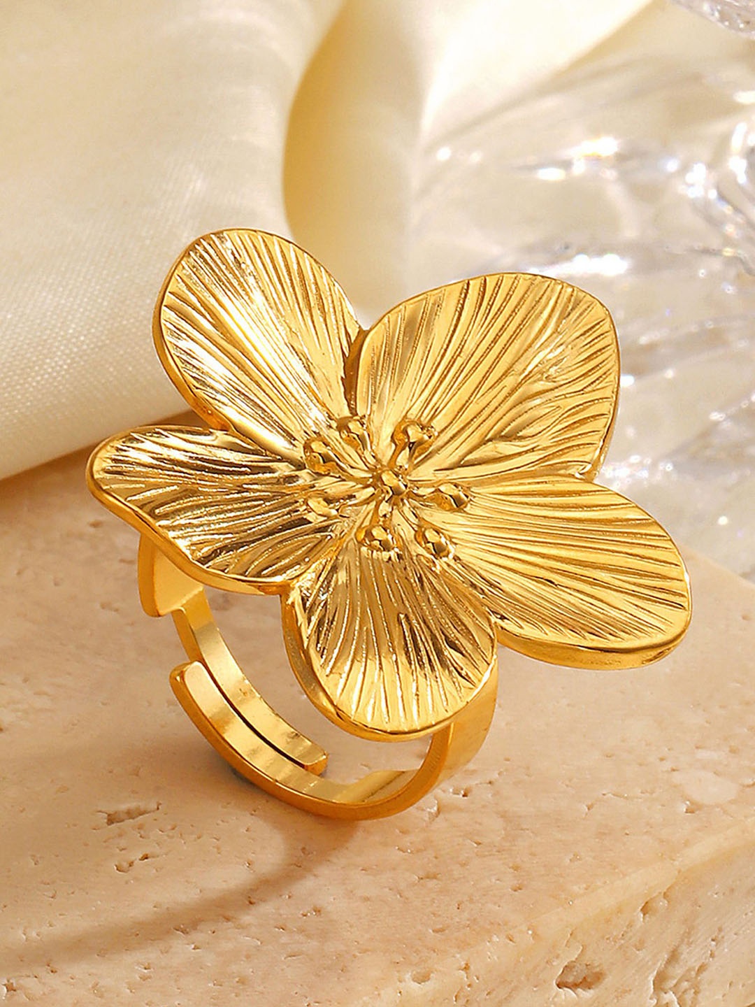 

LULU & SKY Floral Adjustable Finger Ring, Gold