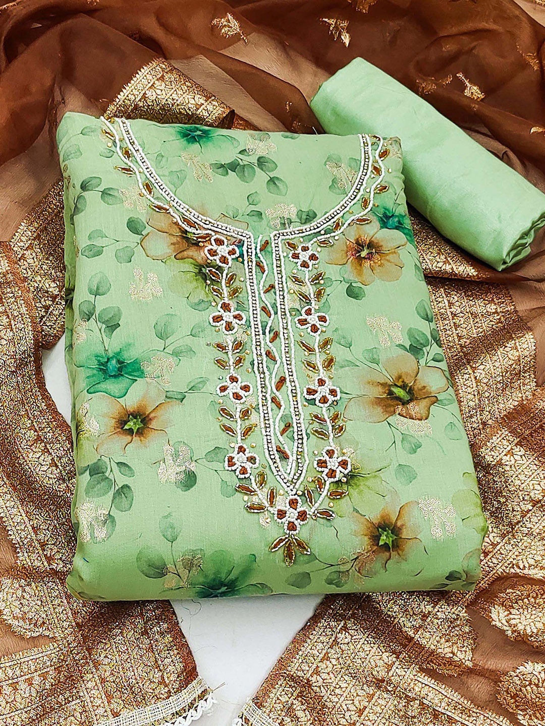 

SHADOW & SAINING Embellished Organza Semi-Stitched Dress Material, Green