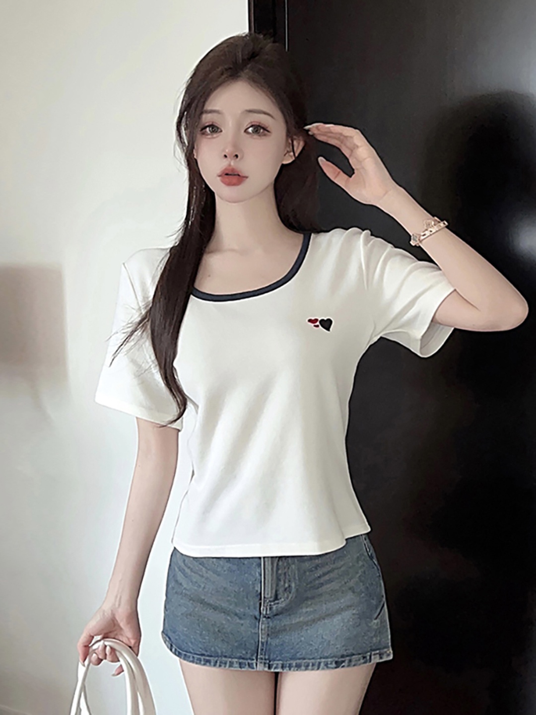 

StyleCast x Revolte Printed Regular Top, White