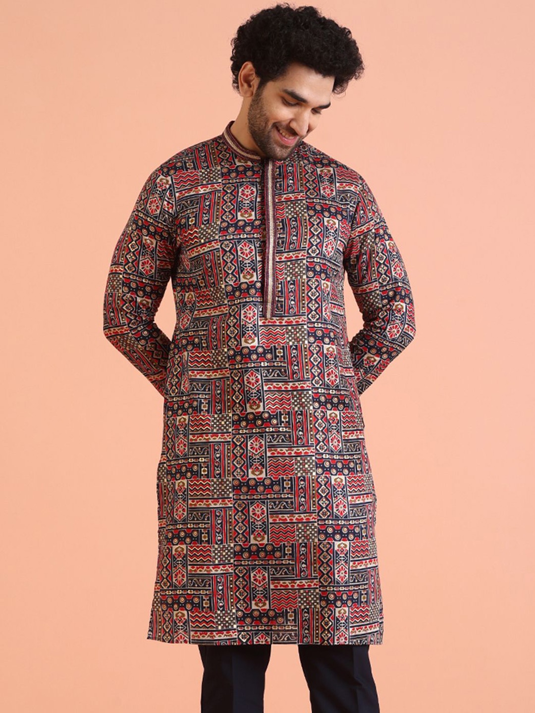 

KISAH Men Geometric Printed Flared Sleeves Kurta, Navy blue