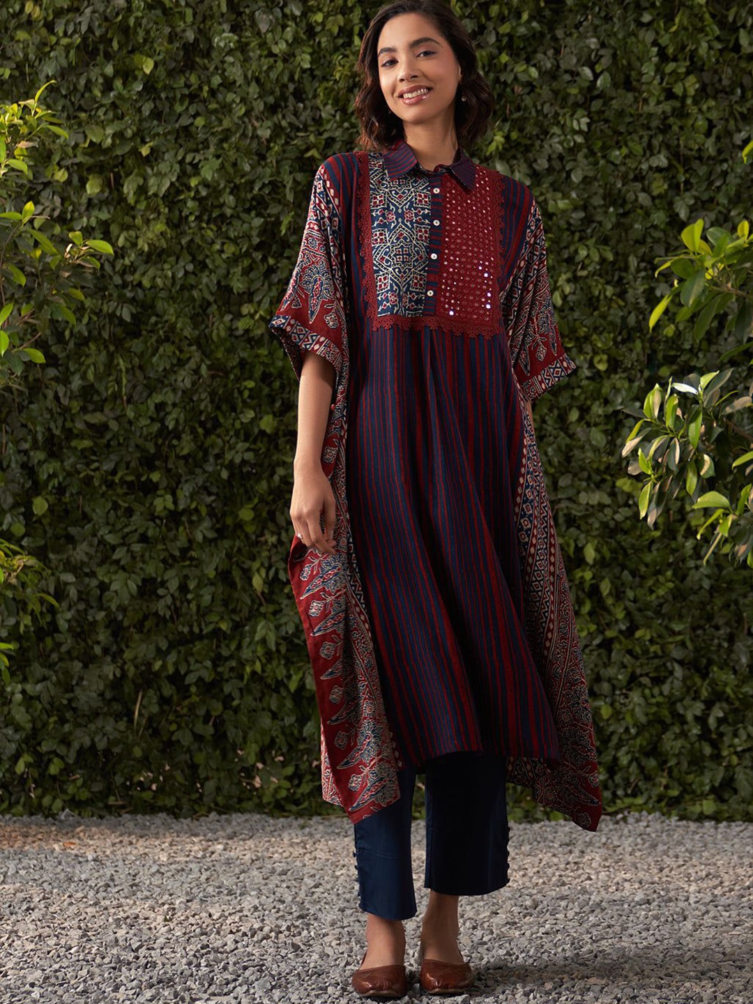 

Lakshita Print Kaftan Midi Dress, Maroon