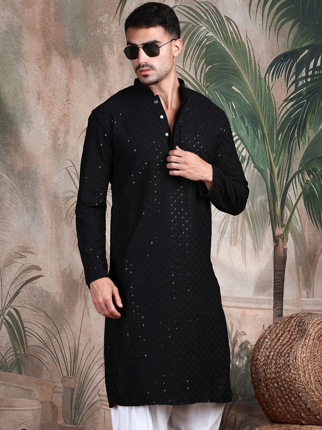 

Sangria Chikankari Elegant Sequins Work Kurta, Black