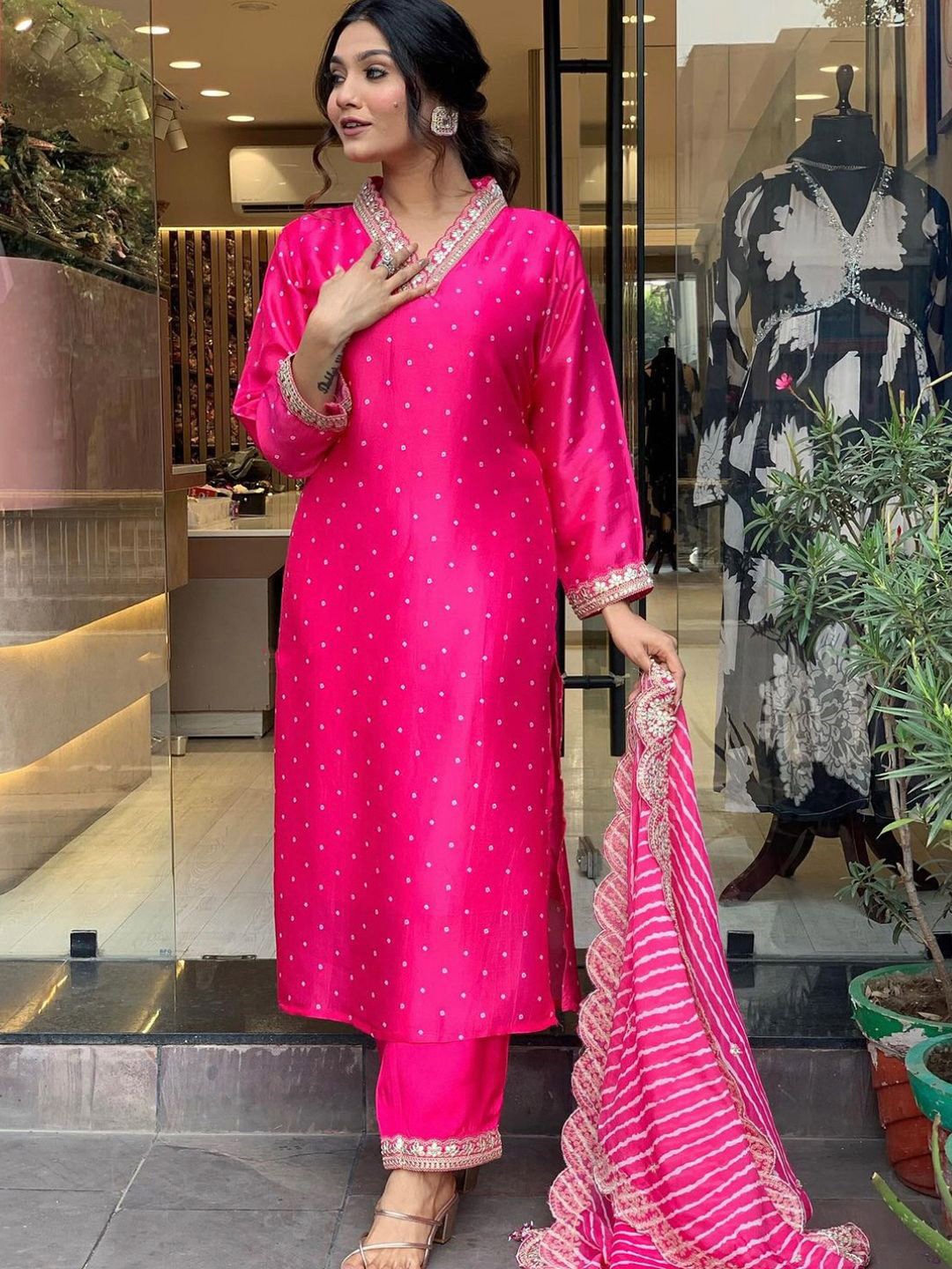

Fab Dadu Women Printed Regular Sequinned Silk Crepe Kurta with Trousers & With Dupatta, Pink