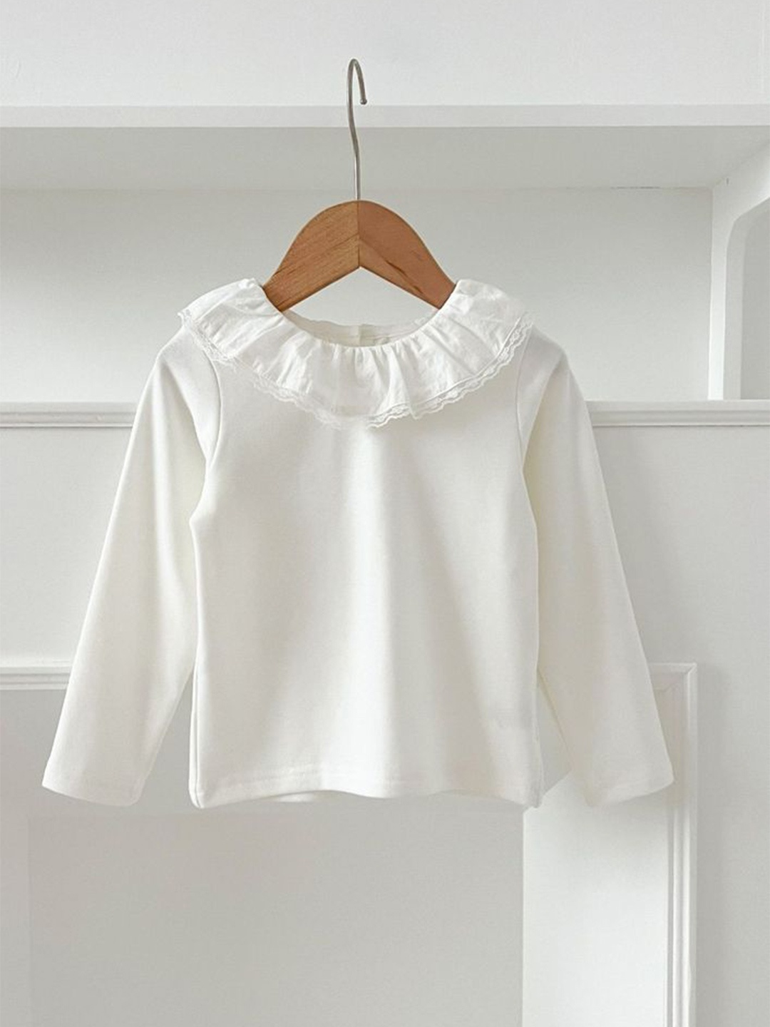 

LULU & SKY Cotton Top, White