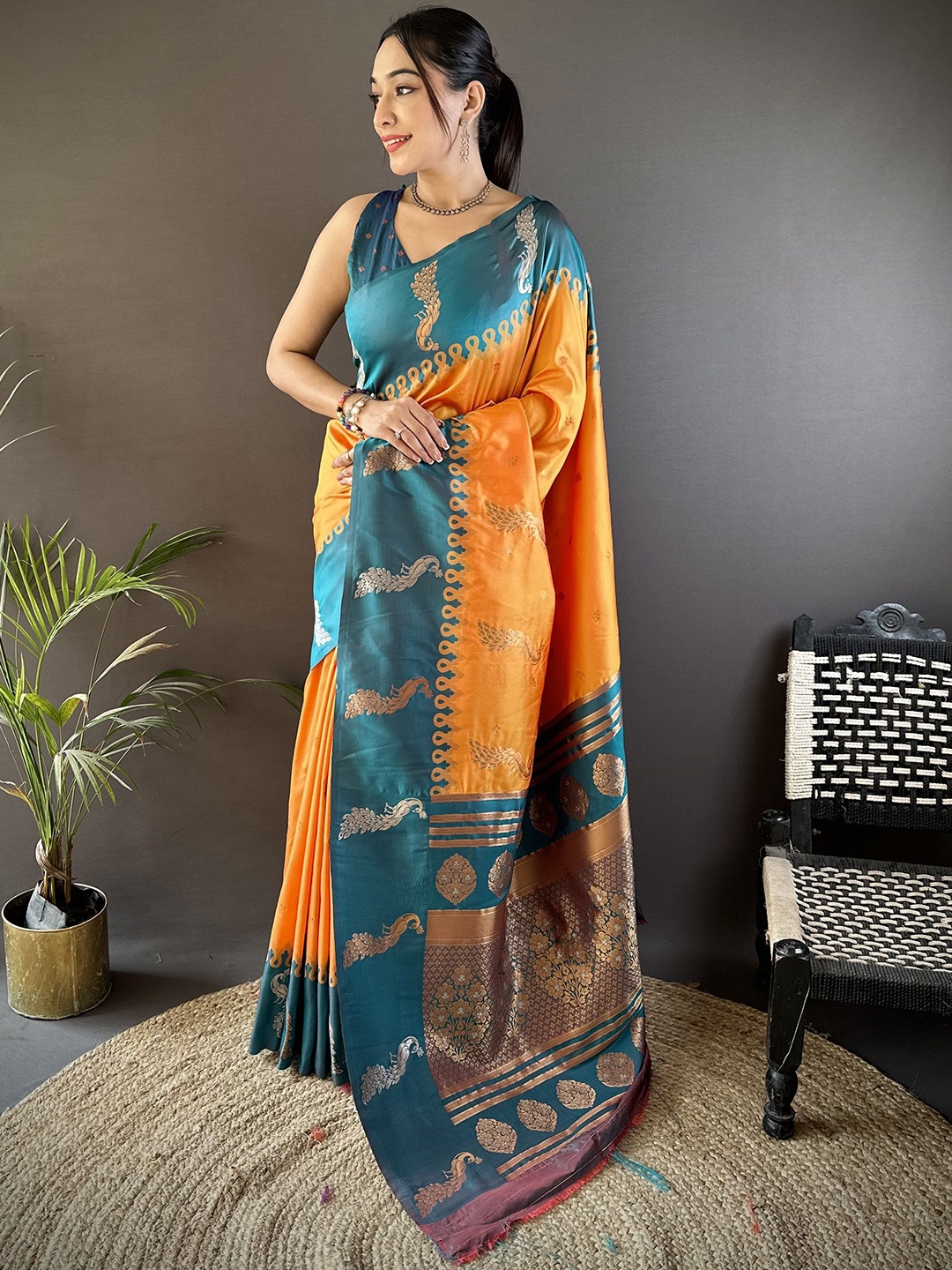 

LeeliPeeri Designer Woven Design Zari Silk Blend Designer Banarasi Saree, Orange