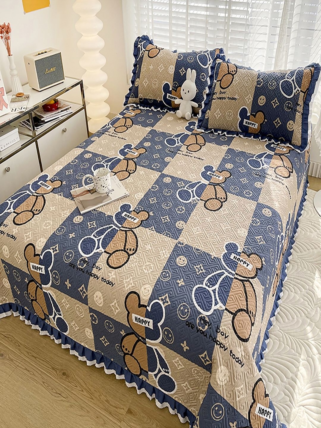 

JC HOME Blue & Brown Printed Cotton Double Queen Bed & Pillow Cover