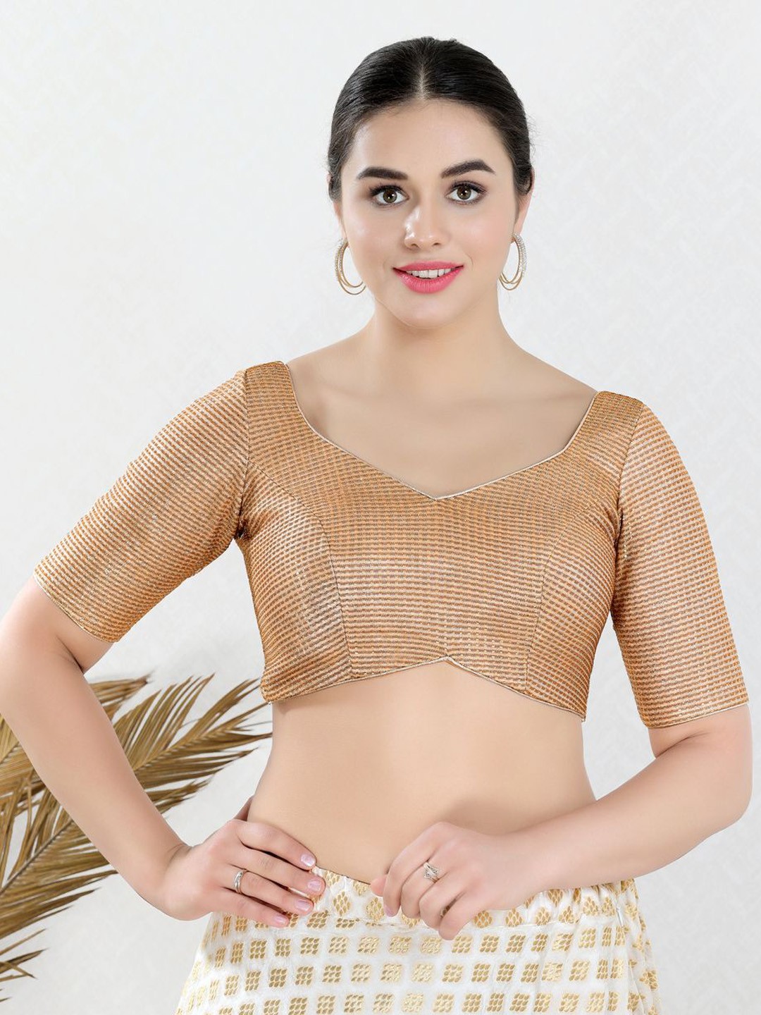 

VAMAS - THE DESIGNER BLOUSES Women Round Neck Padded Saree Blouse, Copper