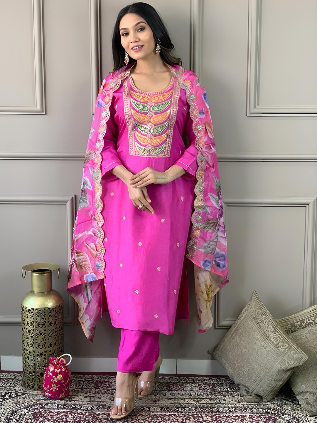 

Bhavyam Women Ethnic Motifs Embroidered Regular Chanderi Silk Kurta with Trousers & With Dupatta, Pink