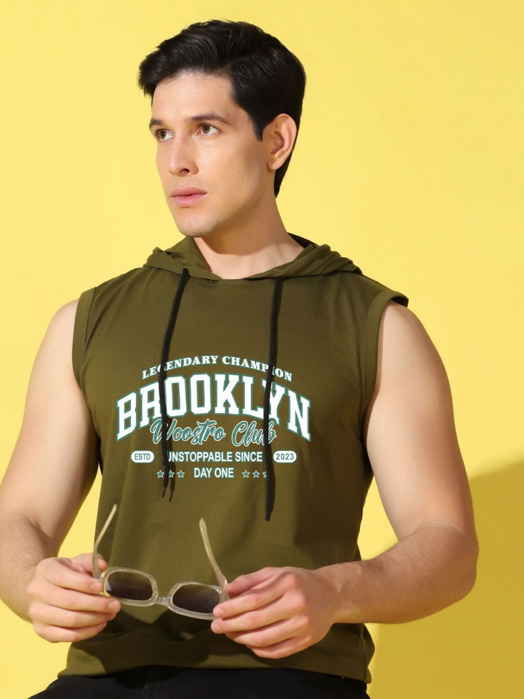 

WOOSTRO Men Typography Printed Hooded Slim Fit T-shirt, Olive