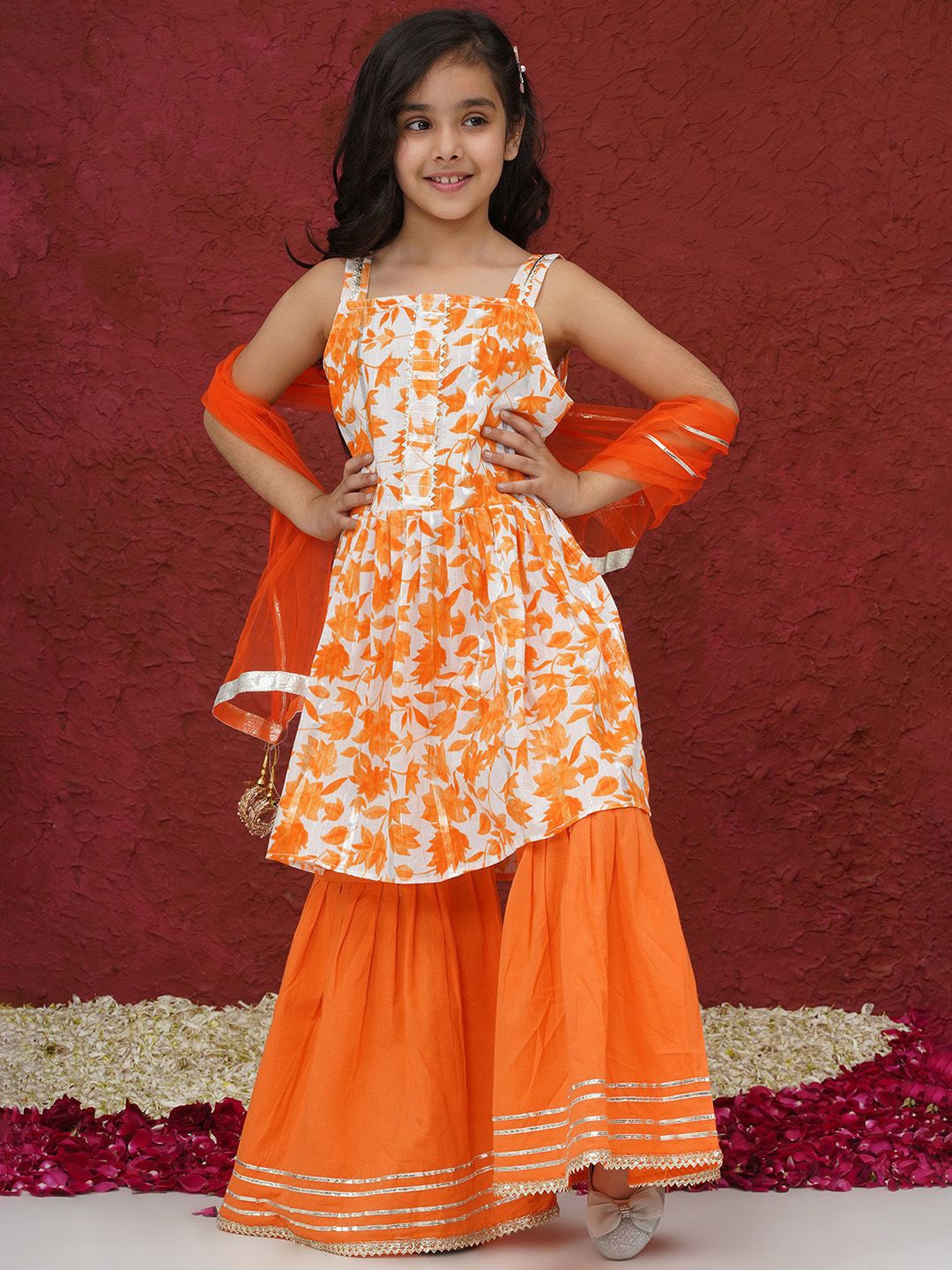 

Aj DEZInES Girls Floral Printed Regular Pure Cotton Kurta with Sharara & With Dupatta, Orange