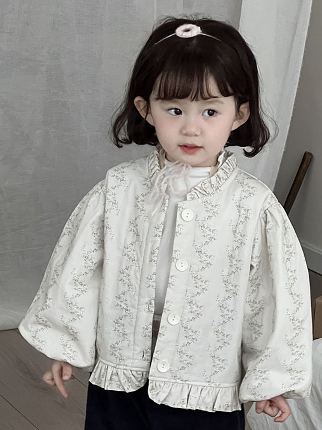 

LULU & SKY Mandarin Collar Flared Sleeve Cotton Top, White