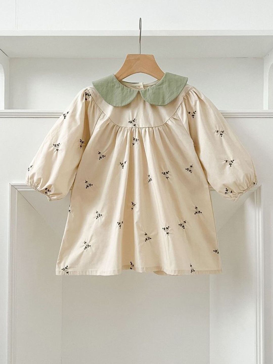

LULU & SKY Print Peter Pan Collar Puff Sleeve A-Line Dress, Beige
