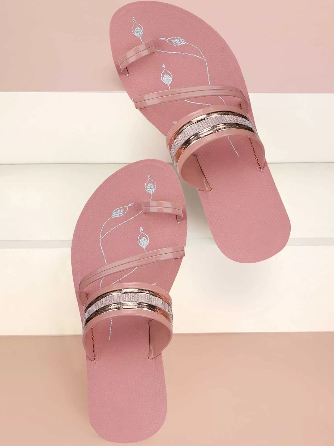 

PENNEN Printed One Toe Flats, Pink