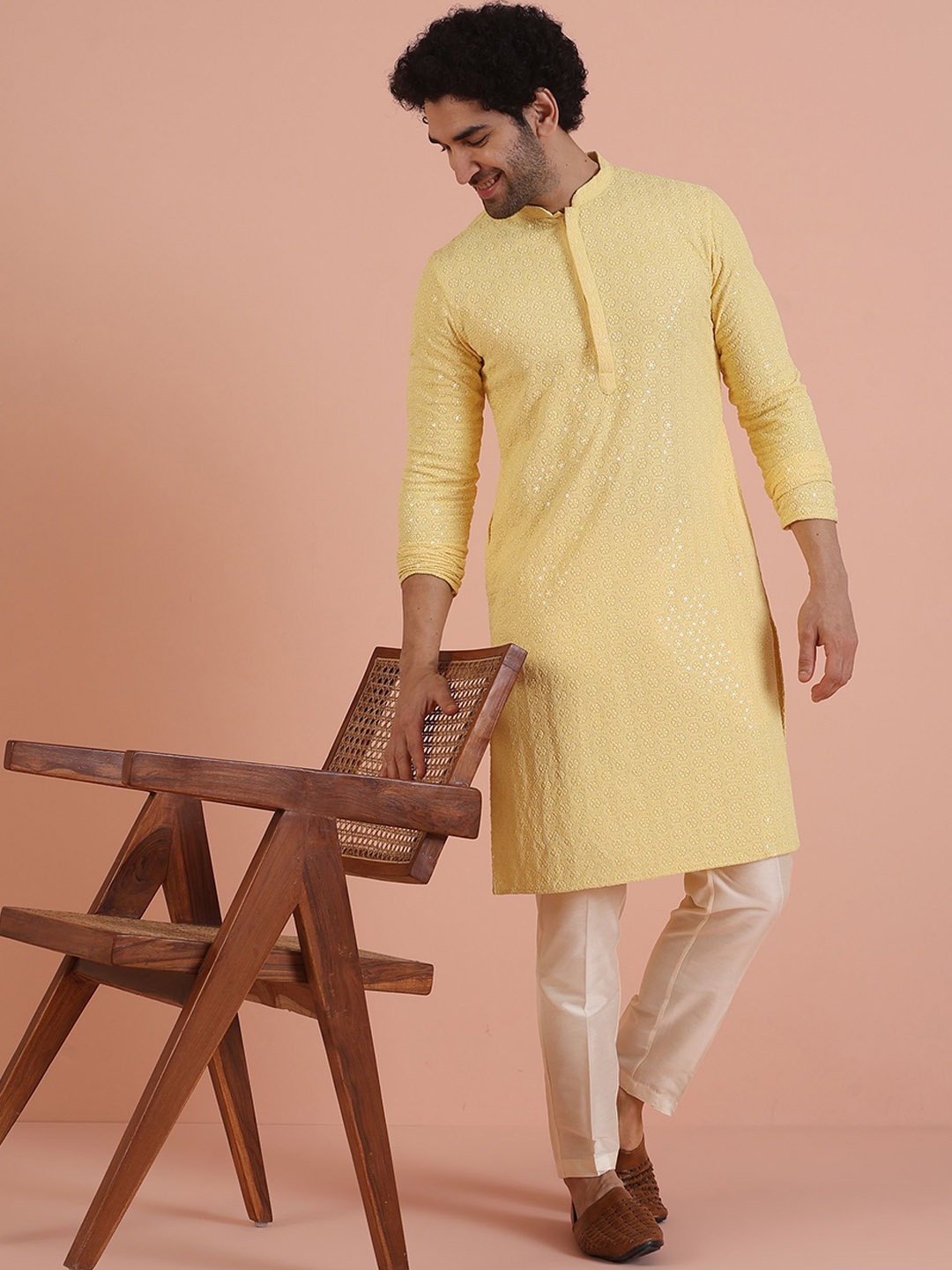 

KISAH Men Embroidered Regular Thread Work Kurta with Trousers, Yellow