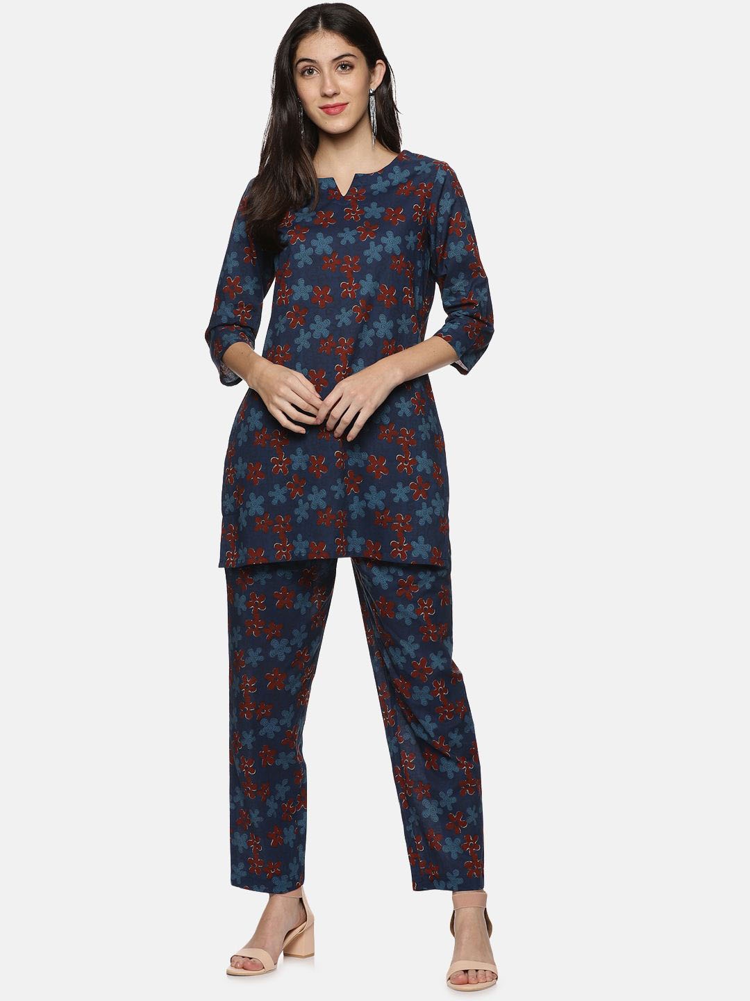 

RAJMANDIRFABRICS Floral Printed Tunic And Trousers Co-Ords, Blue