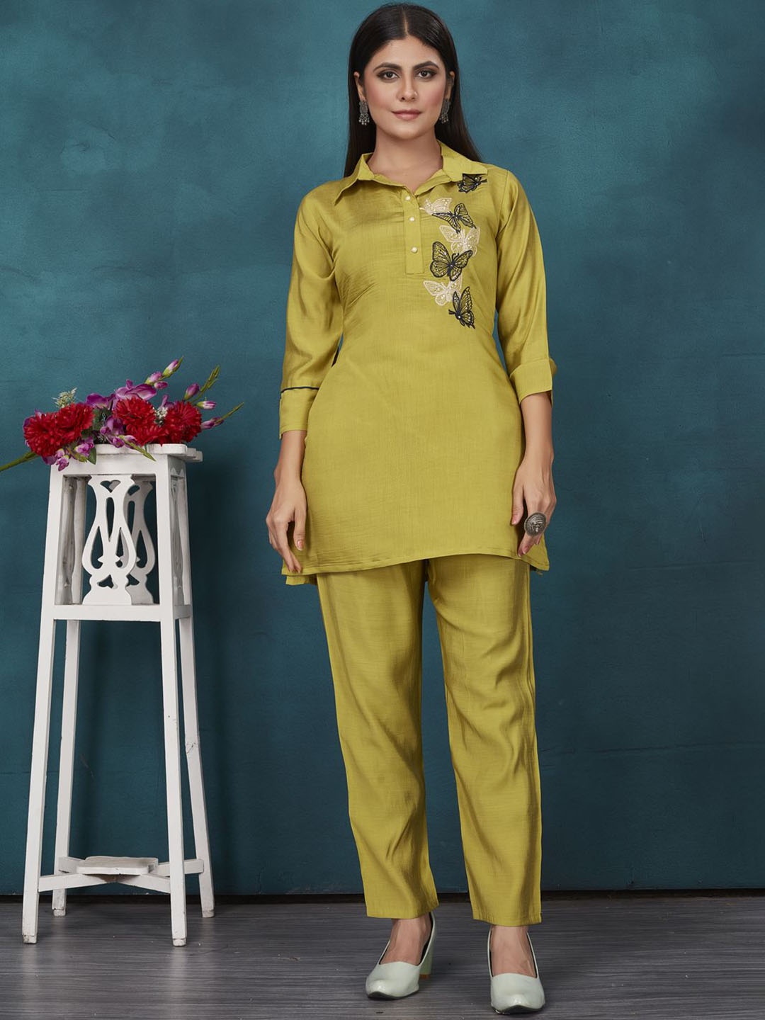 

MINGORA Embroidered Shirt Collar Tunic & Trousers Co-ords, Green