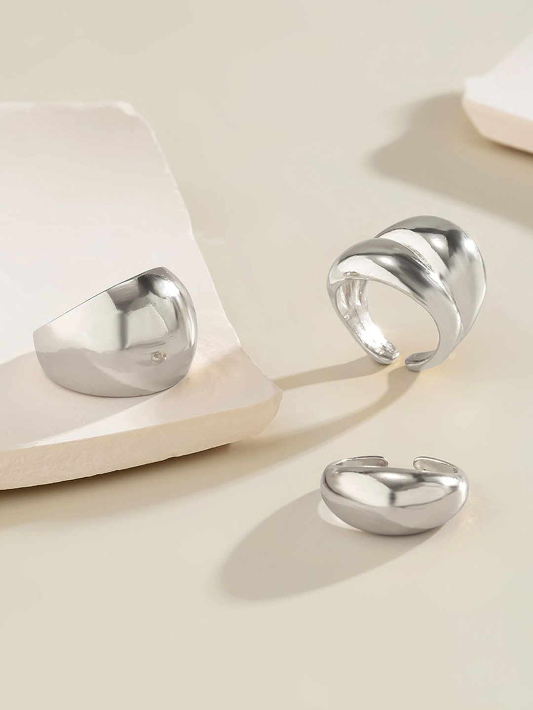 

LULU & SKY Set Of 3 Silver Plated Adjustable Chunky Dome Finger Rings