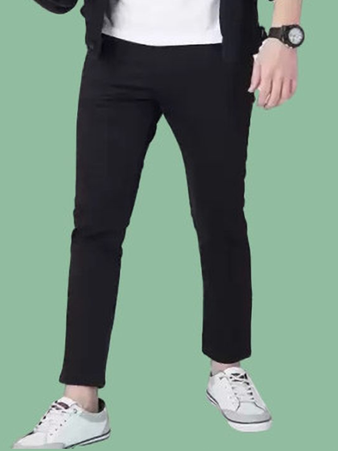 

COMFITS Men Classic Low Distress Stretchable Jeans, Black