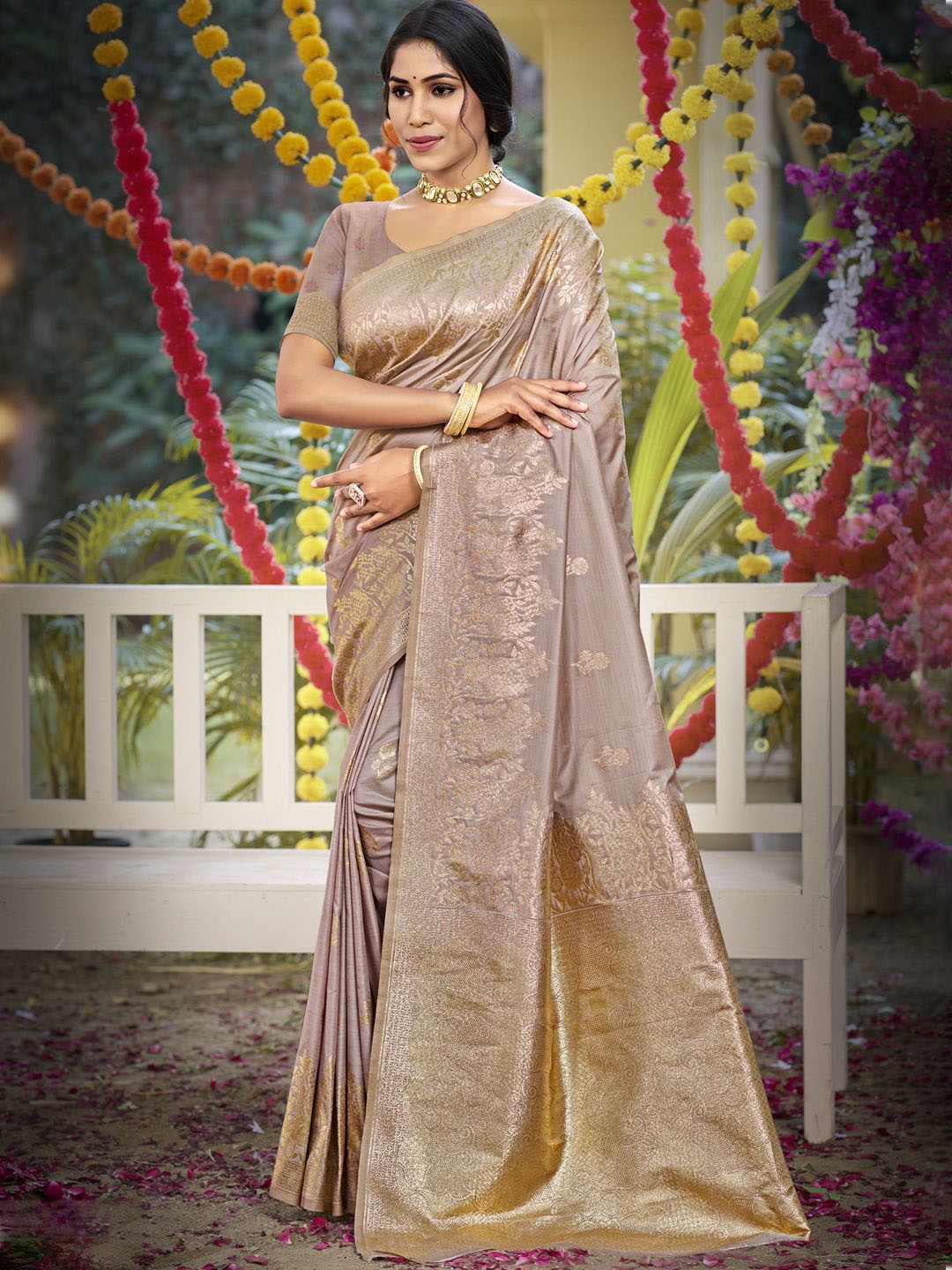 

SANGAM PRINTS Woven Design Zari Silk Blend Tussar Saree, Grey