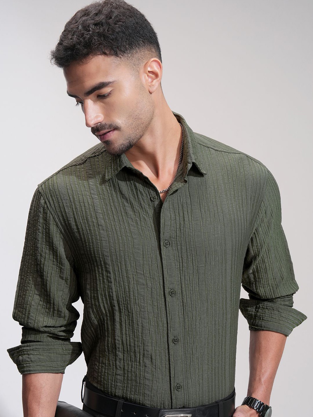 

HIGHLANDER Men Comfort Opaque Casual Shirt, Olive