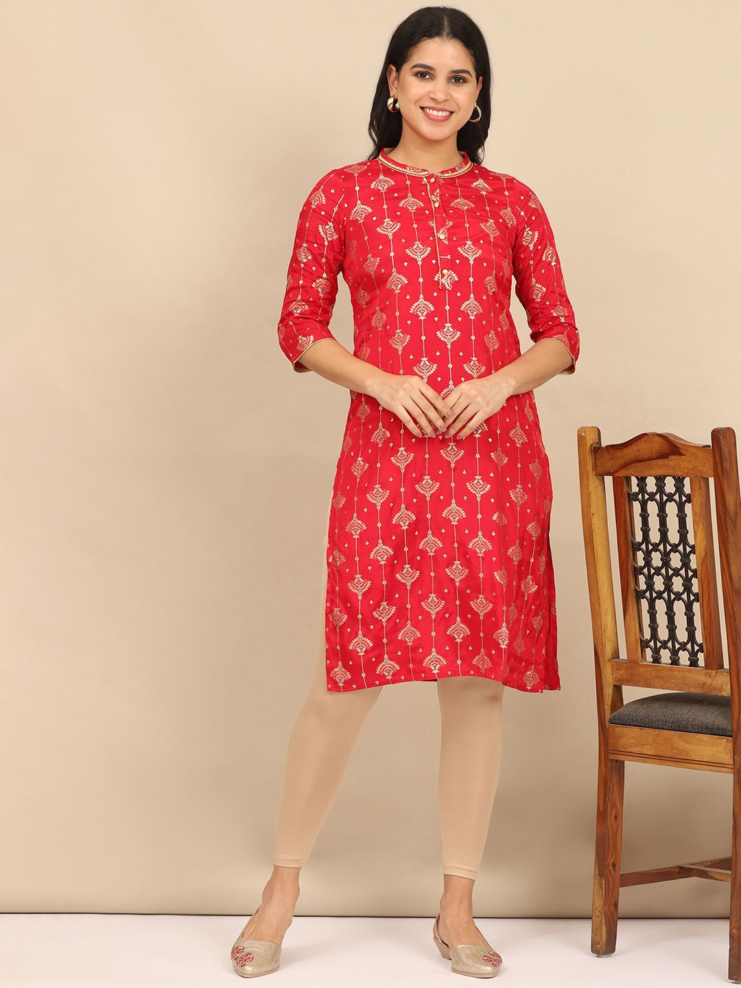 

AURELIA Women Floral Printed Regular Kurta, Red