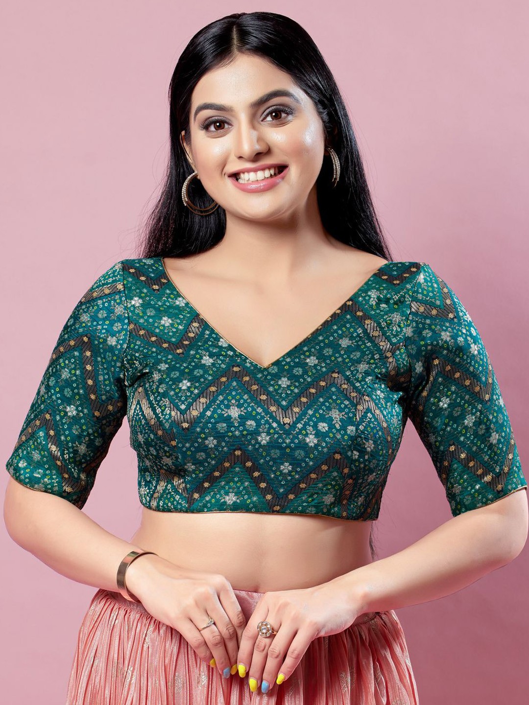 

VAMAS - THE DESIGNER BLOUSES Women V-Neck Padded Saree Blouse, Green