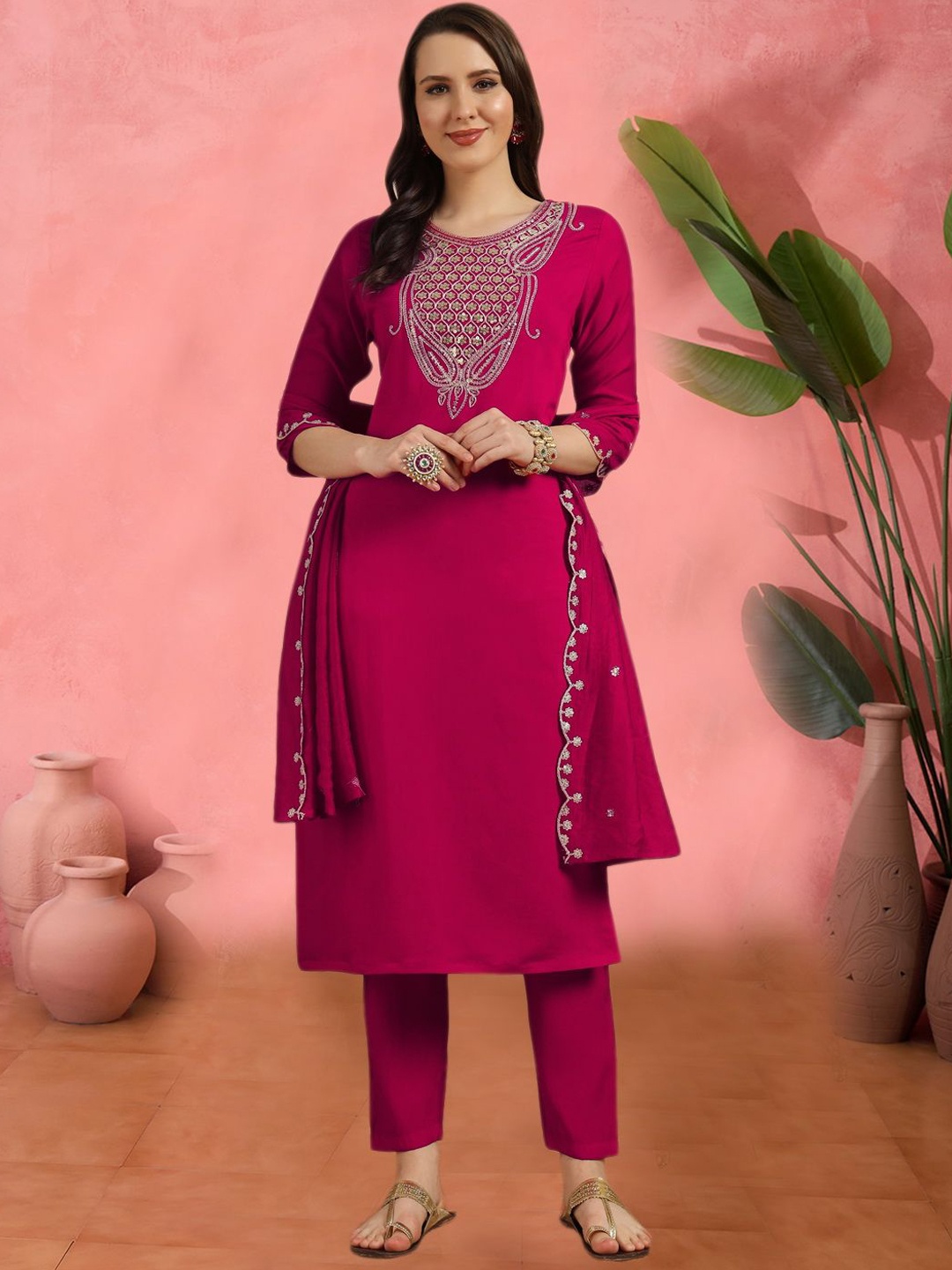 

Sangria Embroidered Kurta With Trousers & Dupatta, Pink