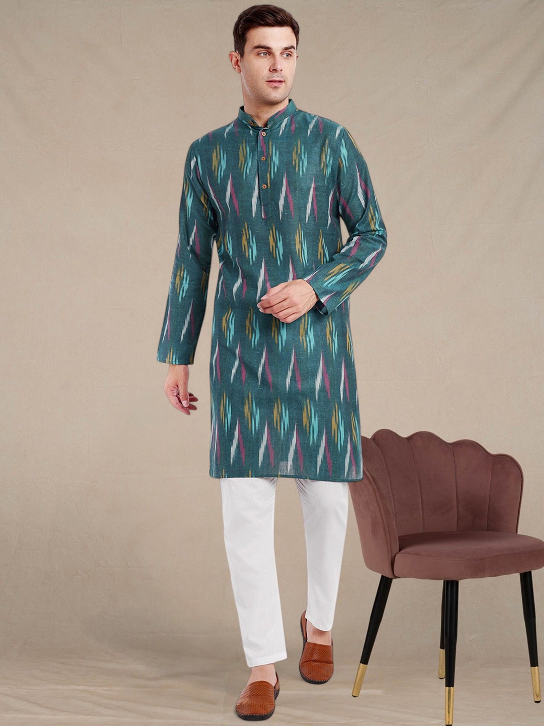 

SKAVIJ Men Printed Regular Pure Cotton Kurta with Pyjamas, Green
