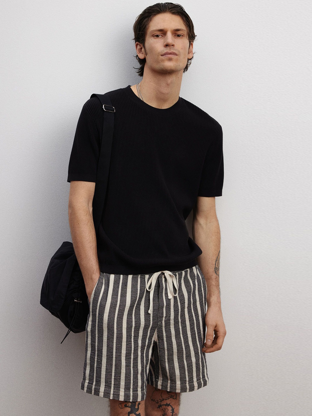 

H&M Regular Fit Woven Shorts, Blue
