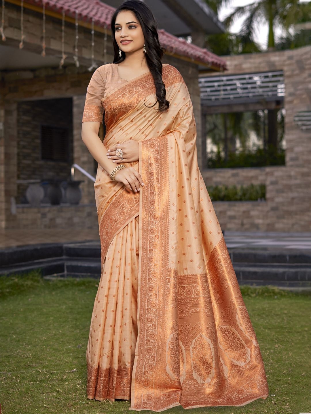 

SANGAM PRINTS Woven Design Zari Silk Blend Designer Tussar Saree, Peach