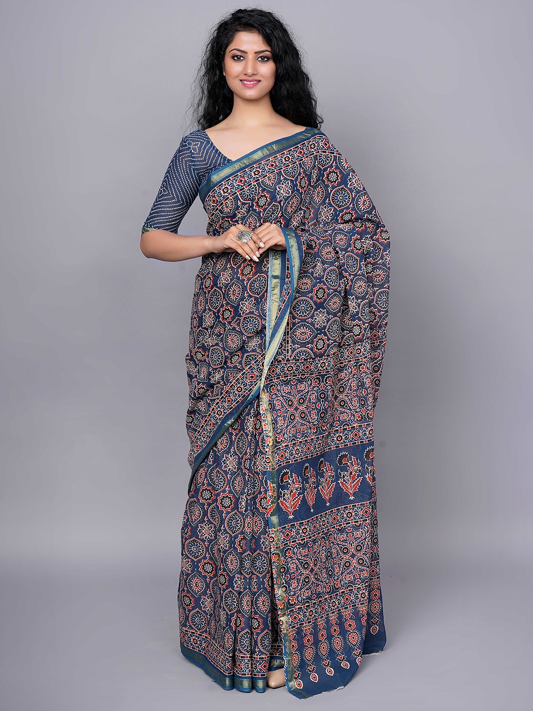 

NIVAAR Ajrak Block Pure Cotton Ready to Wear Block Print Saree, Blue