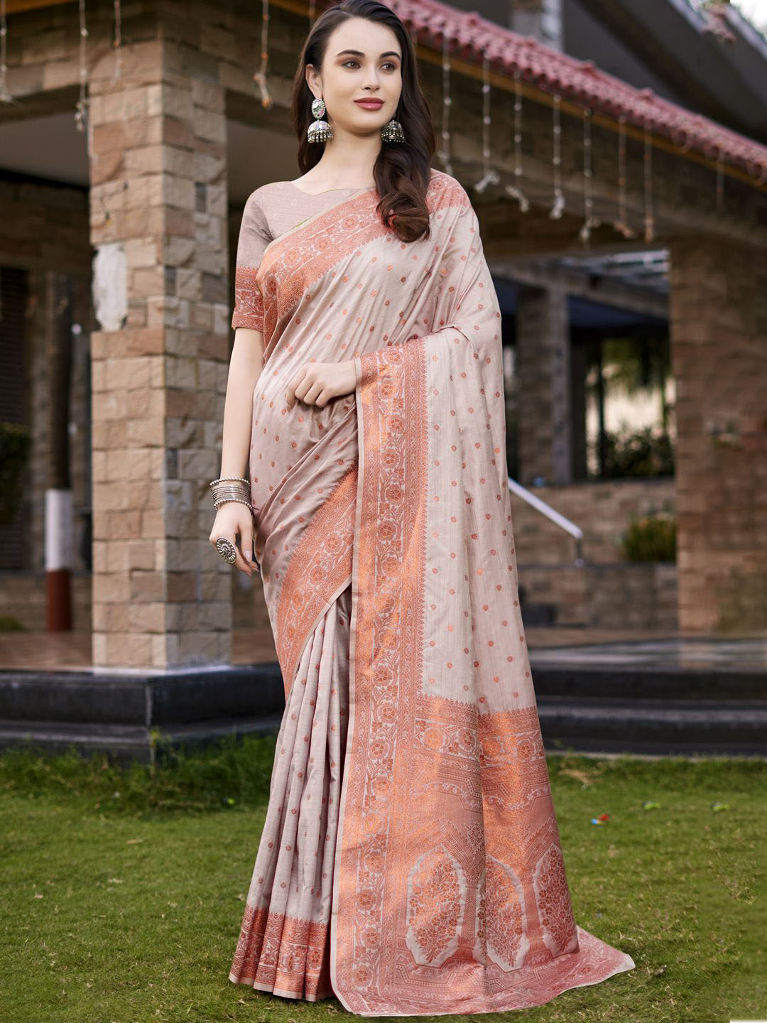 

SANGAM PRINTS Floral Zari Silk Blend Tussar Saree, Brown