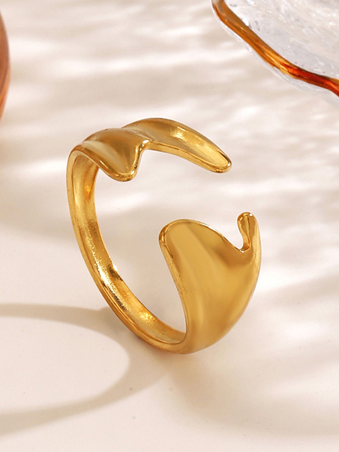 

LULU & SKY Gold-Plated Adjustable Finger Ring