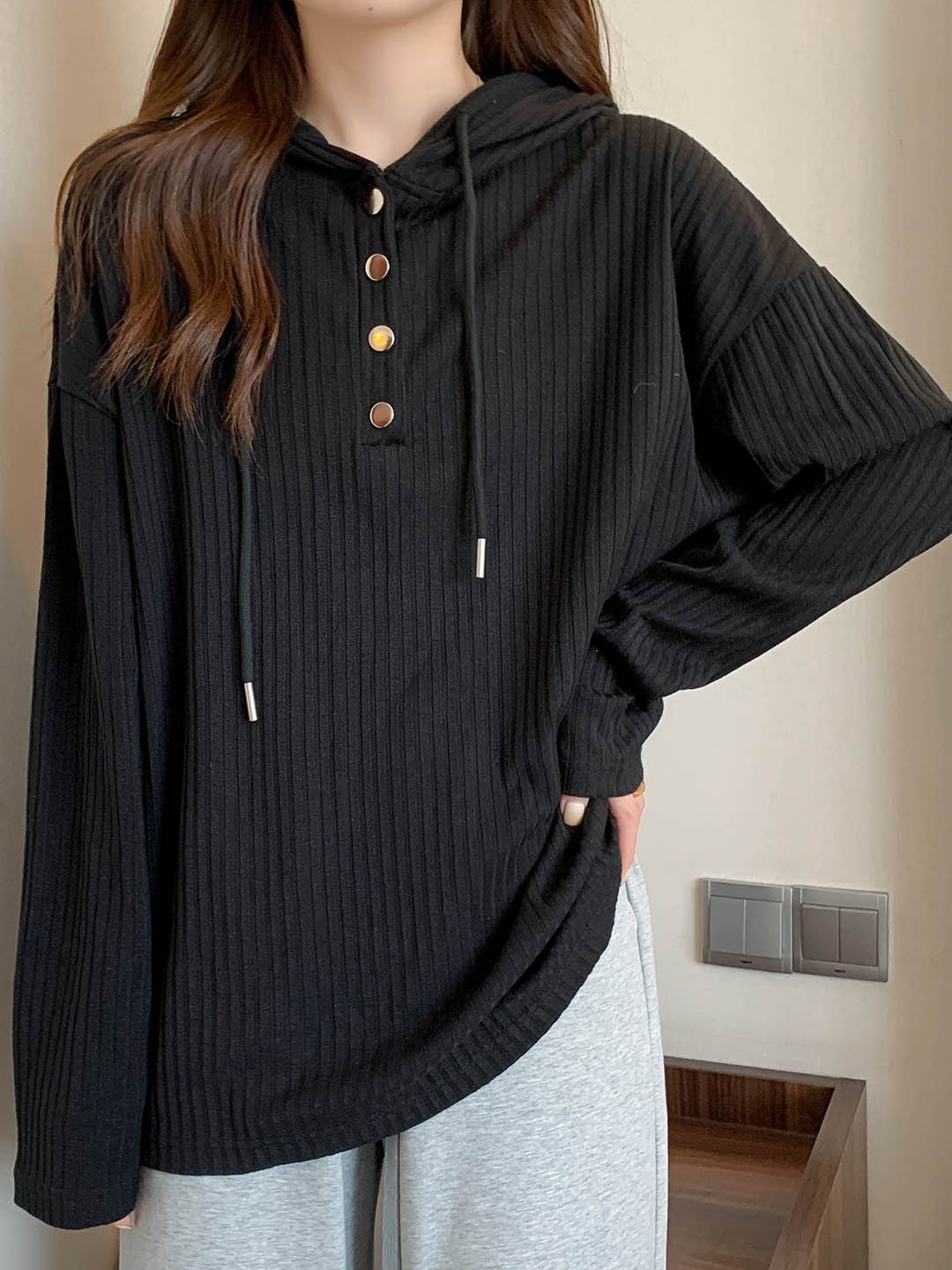 

StyleCast x Revolte Ribbed Hooded Regular Top, Black